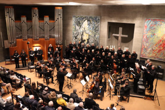 Solisten, Chor und Orchester der Christuskirche Bad Füssing